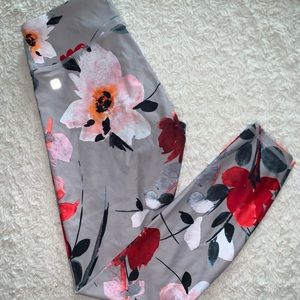 Fabletics Floral Powerhold Leggings